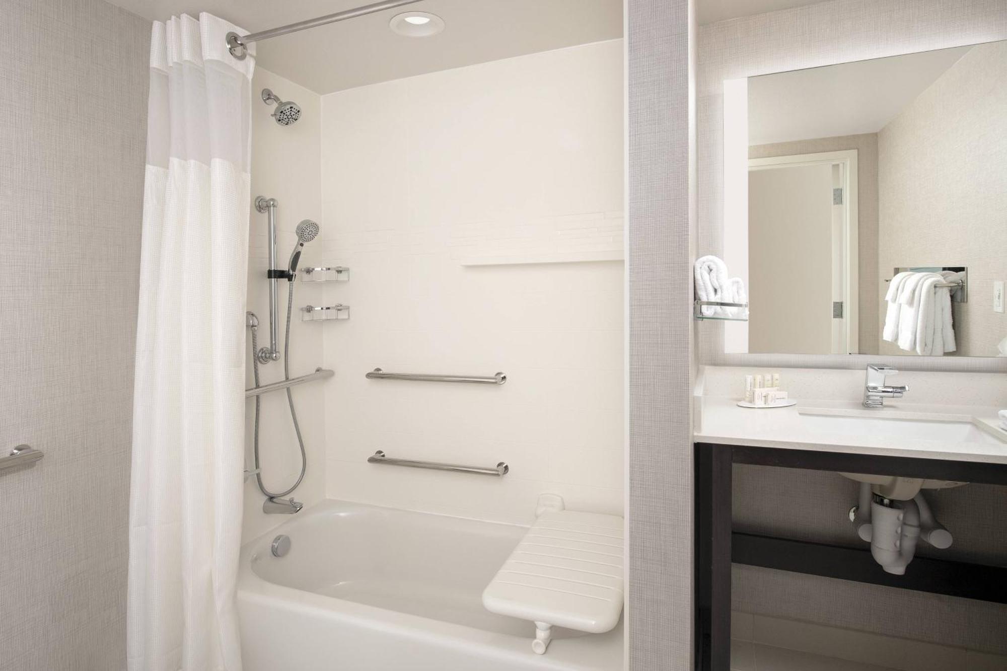 Residence Inn By Marriott Modesto North Exterior photo